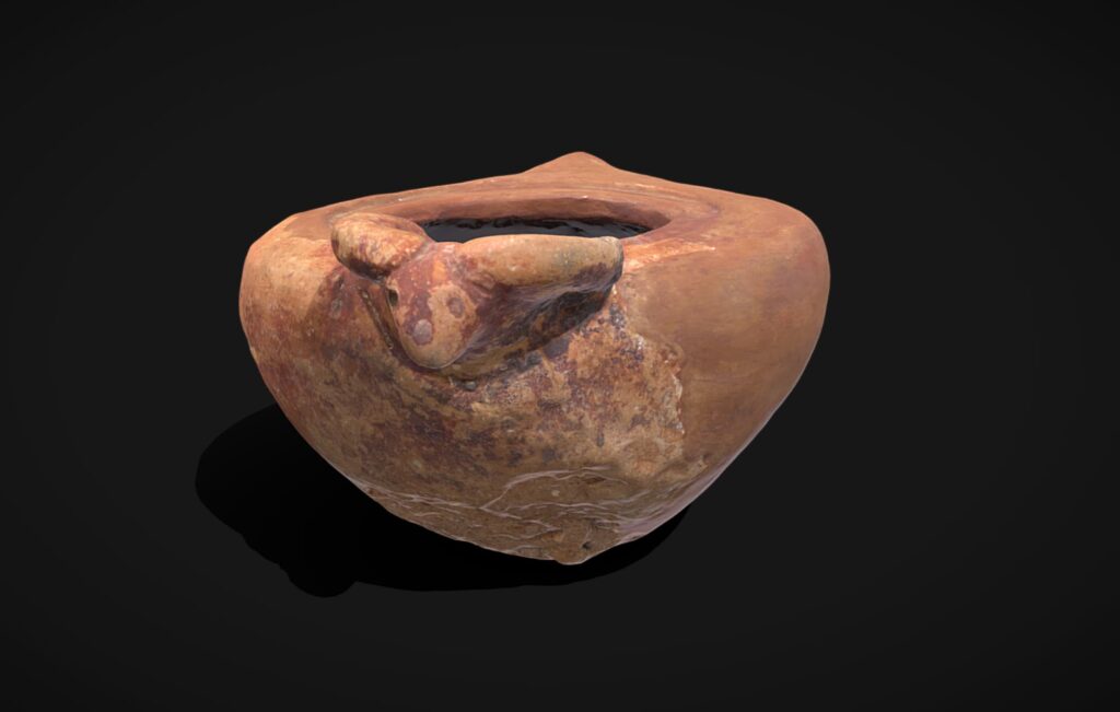 Миска з зооморфним наліпом