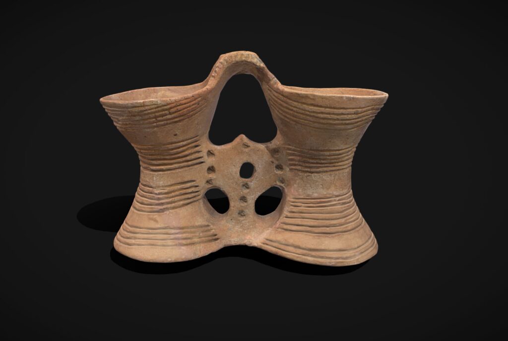 Біноклеподібна посудина