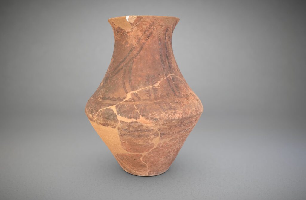 Горщик керамічний ліпний біконічної форми